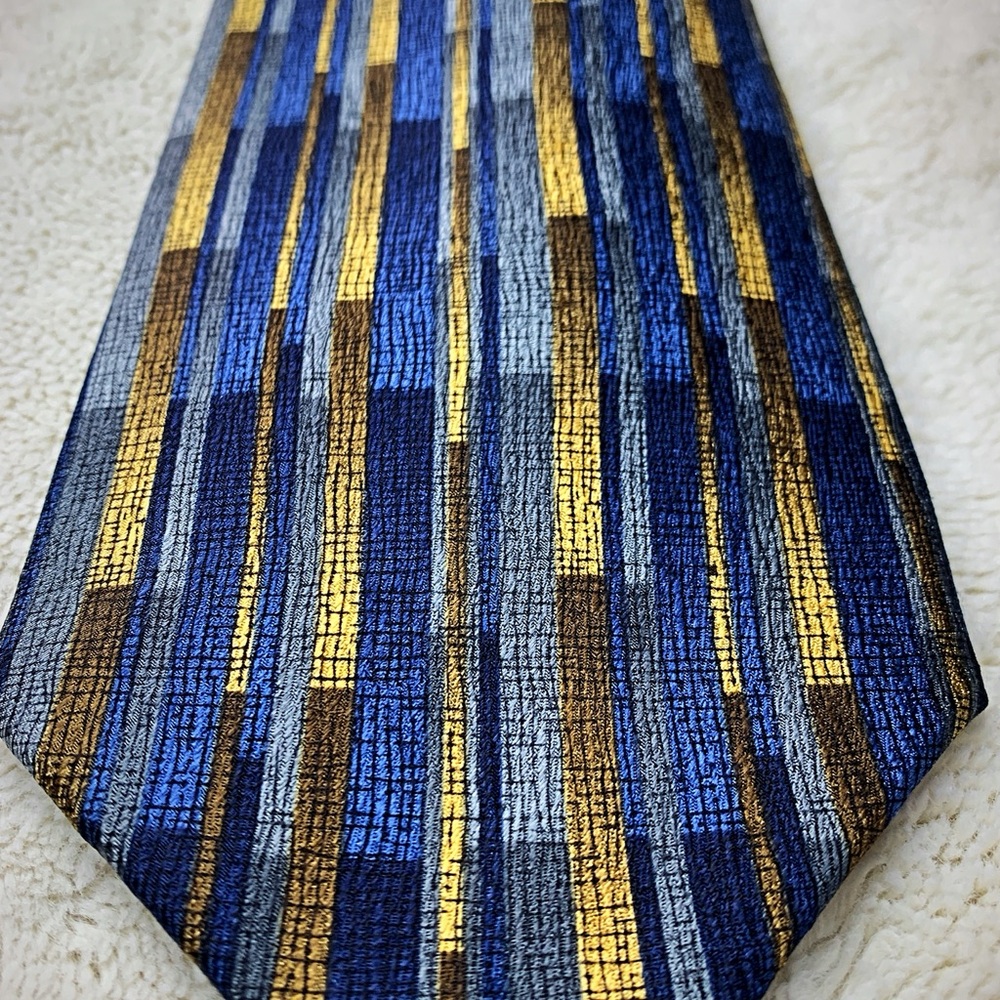 Vintage silk tie. Christopher Reeves Collection